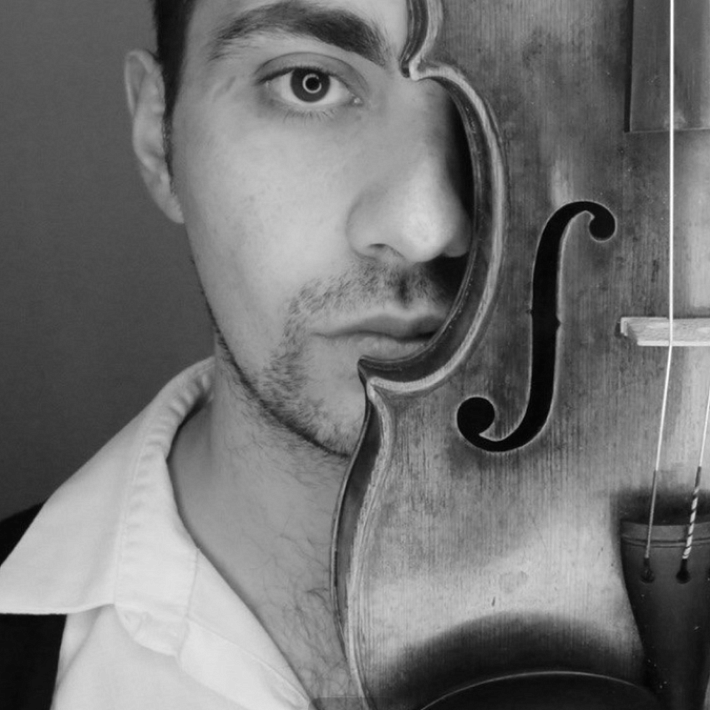 «Из России с музыкой». Музыкальная программа к выставке «Свет между мирами»