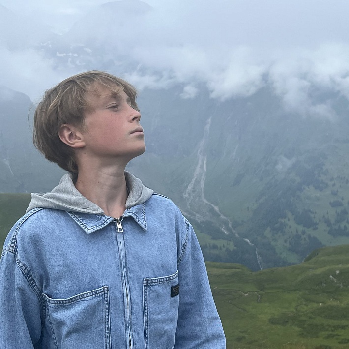 «Вундеркинд». Концерт из цикла «Музыка с Ярославом Тимофеевым»  ДЕНИ КОХАНОВСКИЙ (фортепиано)