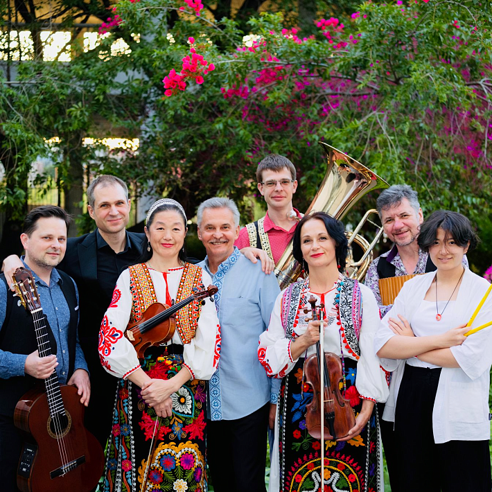 «В ритме фолка». Новогодний вечер с ансамблем «Фыняф»